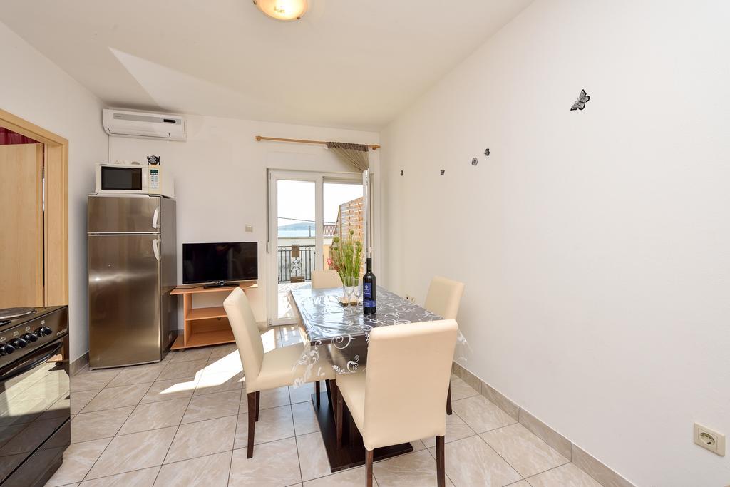 Apartments Duje Bibinje Exterior photo